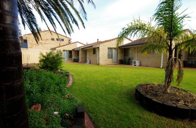 Esperance Beachfront Resort Экстерьер фото